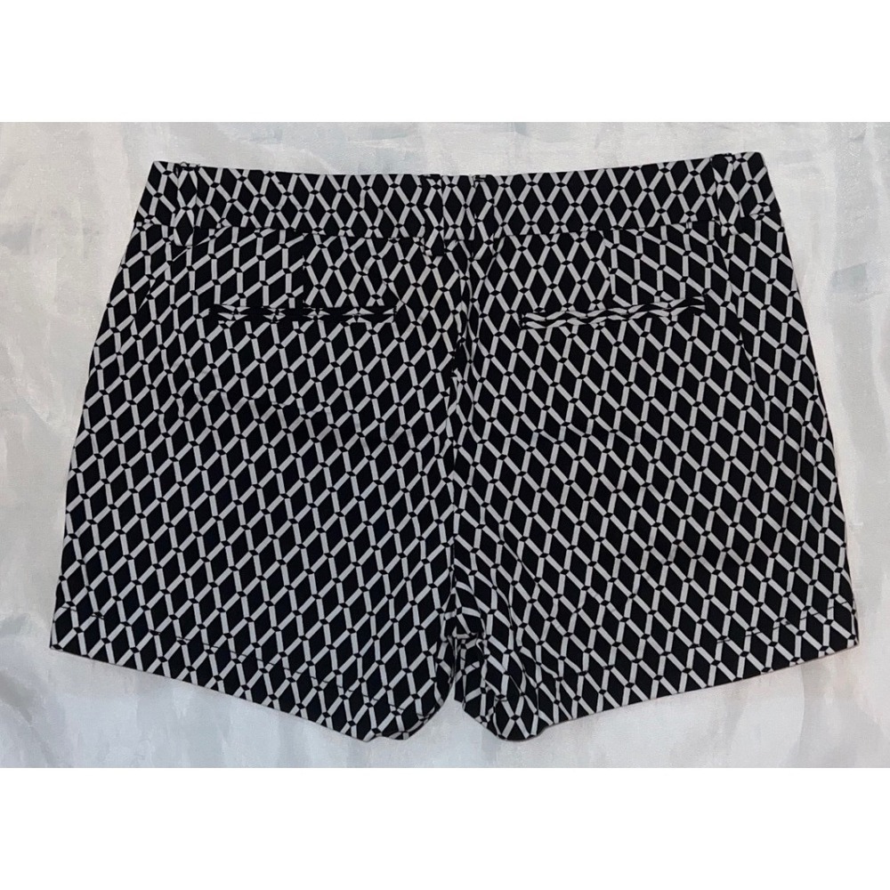 Stylus black with white design shorts size 6 NWOT 2064 - Picture 2 of 3